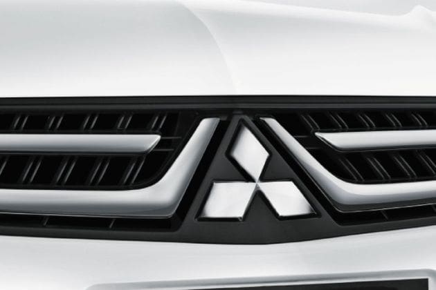 Mitsubishi pajerosport null